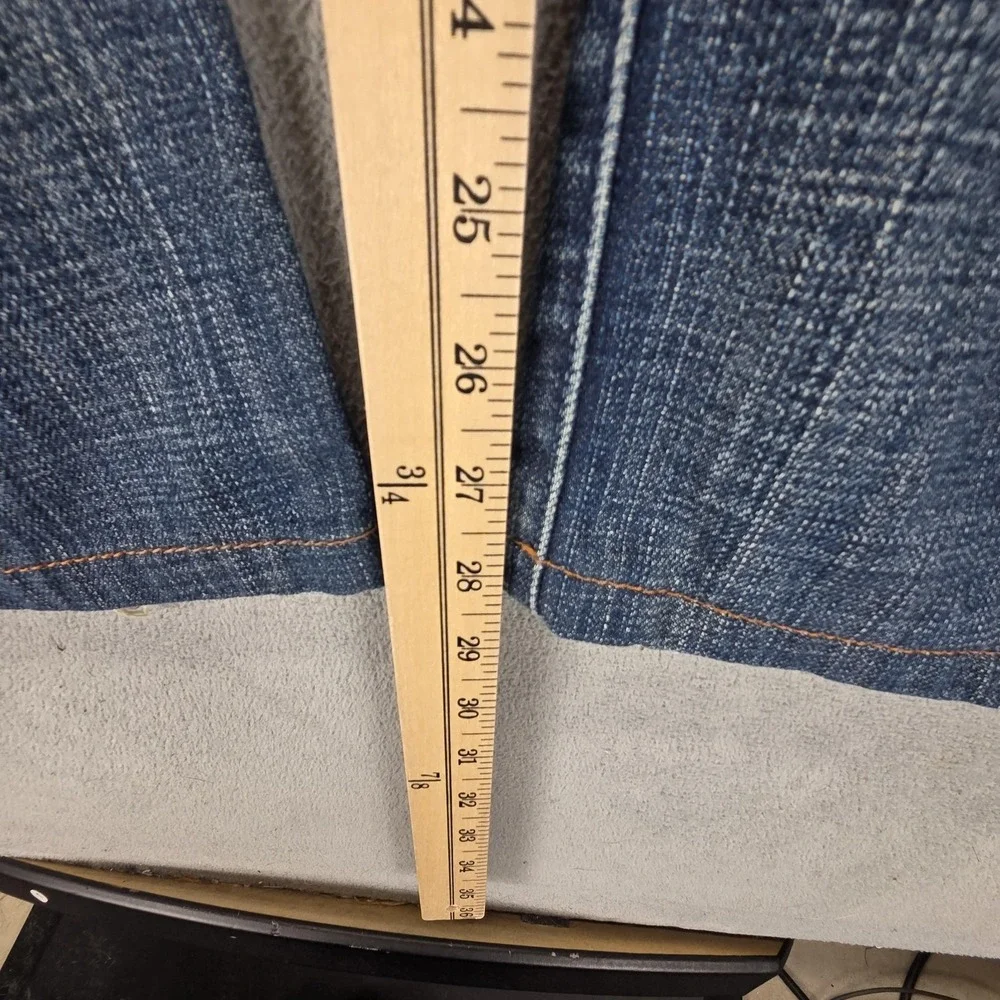 Vintage Levis Engineered Jeans Mens Blue Twisted Medium Wash Zip Fly Fits 32x28